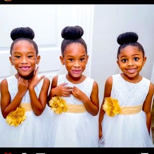 Gorgeous flower girl dress